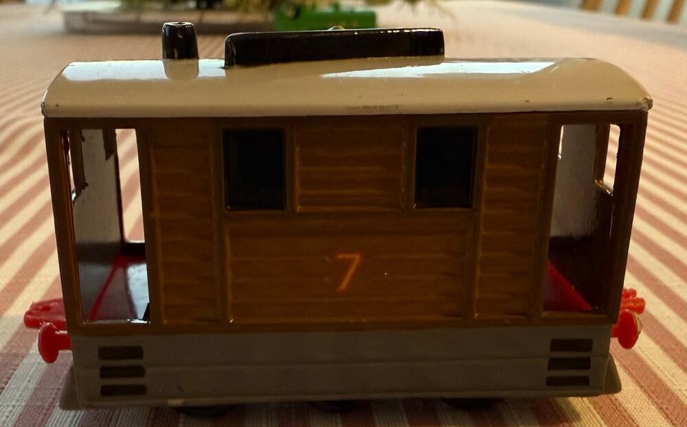 Vintage ERTL toy train #7 Toby Thomas and Friends Diecast Metal 1989